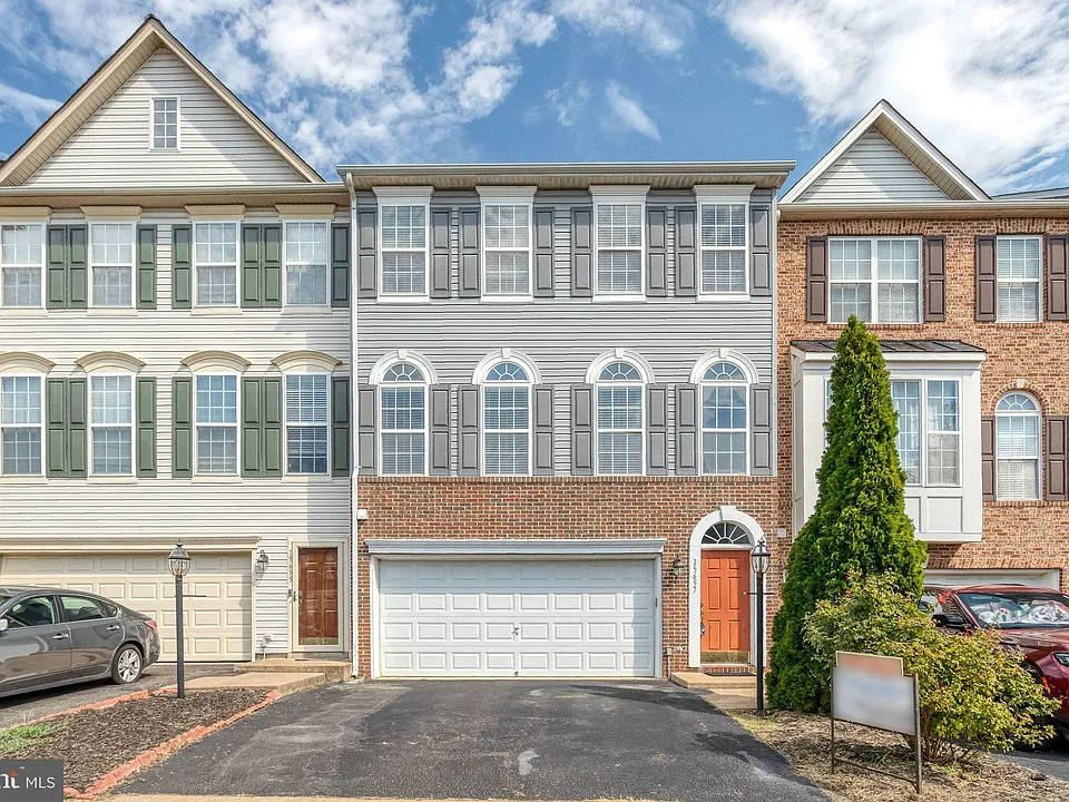 15657 William Bayliss Ct