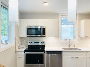 817 N Aurora St #B, Ithaca, NY 14850