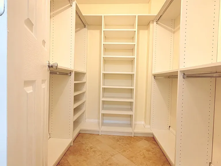 9440 Tangerine Pl #205 — Photo 10