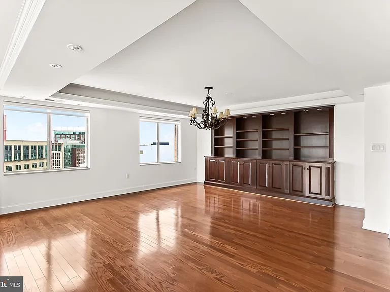2181 Jamieson Ave #1803 — Photo 16