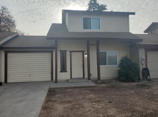 519 W Meadow Ct, Tulare, CA 93274