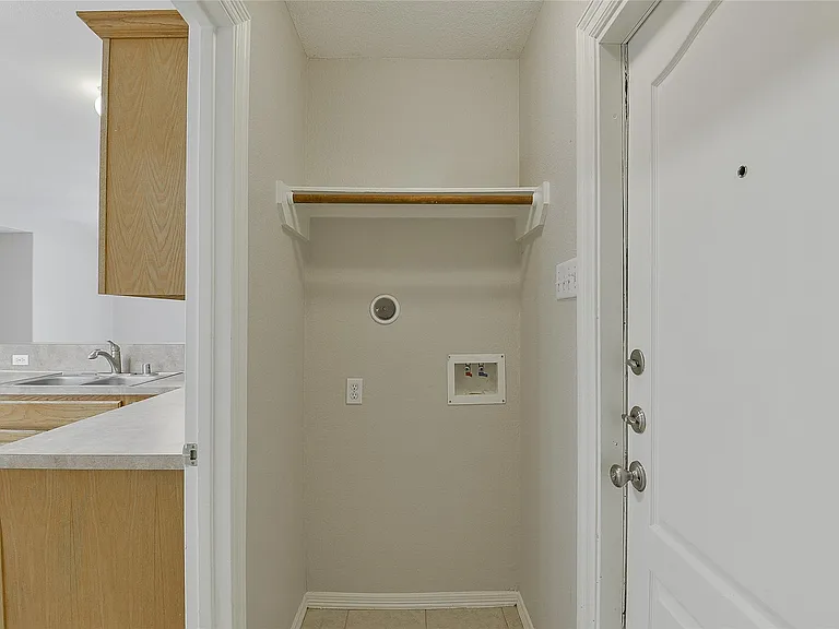 24415 Strong Pine Dr — Photo 12