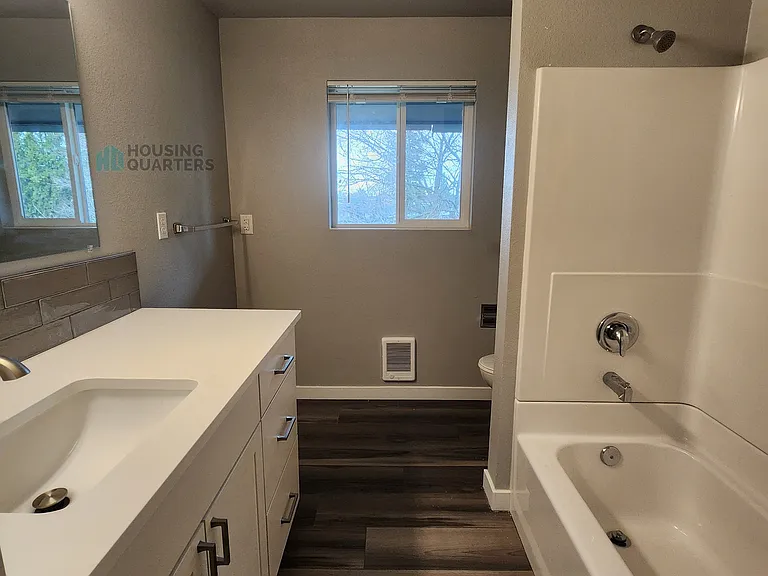 12421 E Riverside Ave #6 — Photo 8