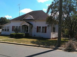 216 E Ragley St, Henderson, TX 75654