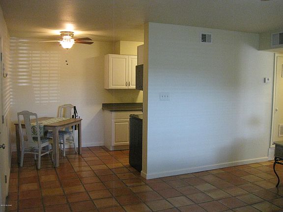 3rd image of 6351 N Barcelona Ct
