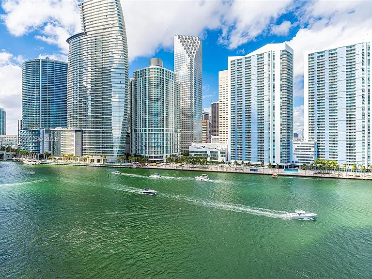 900 Brickell Key Blvd #1002 — Photo 64