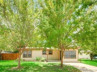 600 Jane Ln, Hurst, TX 76053