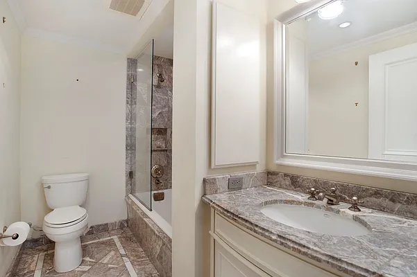 Rented by Compass | media 15