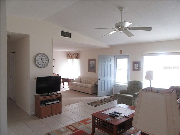 4th image of 8158 Fay Ave