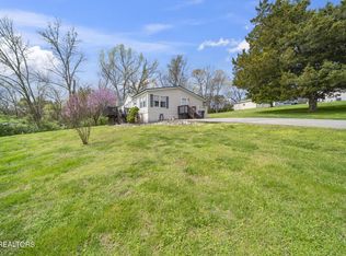 3057 Quarry Hollow Rd, Friendsville, TN 37737