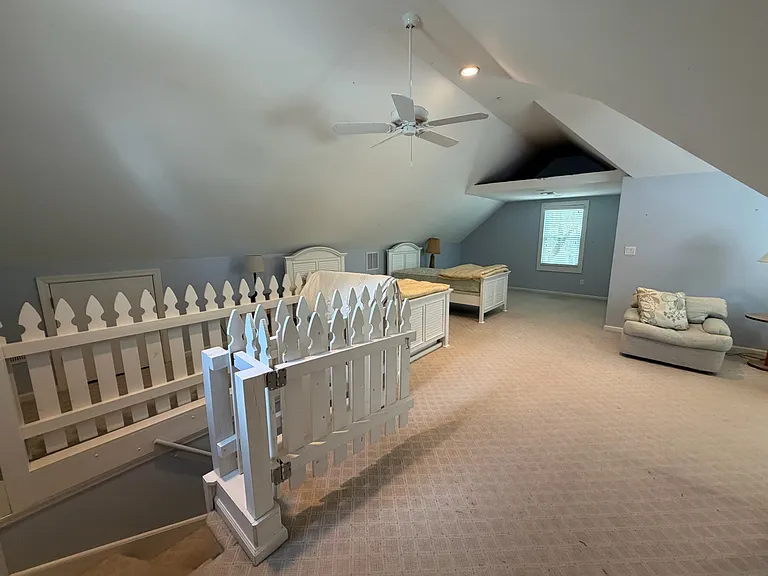344 Cedar Ave — Photo 17