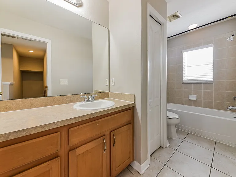 908 Larwood Pine Dr — Photo 15