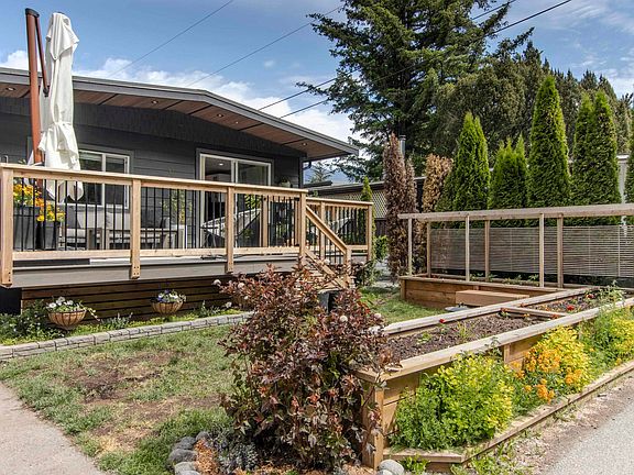 3rd image of 40157 Government Rd #101