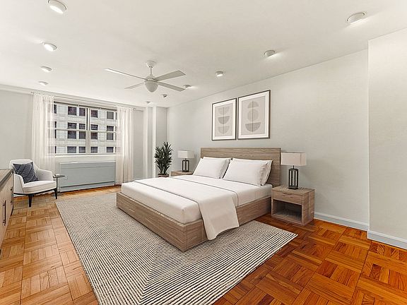 4th image of 70 E 10th St APT 8V