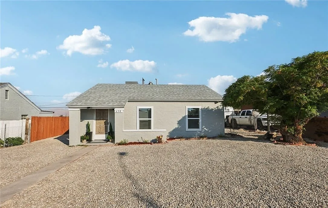 2 bed, $1,250 — Photo 1
