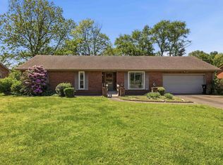 1713 Melrose Dr, Murray, KY 42071