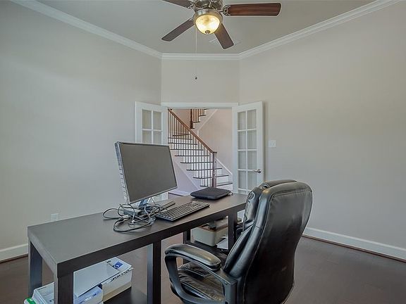 5th image of 3111 Ivy Hill Ln