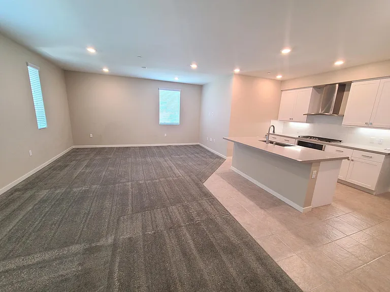 199 Bowery Way — Photo 9