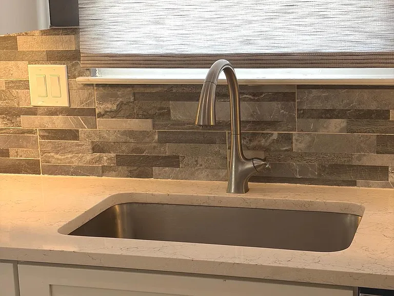 6410 Coleton Ct — Photo 9