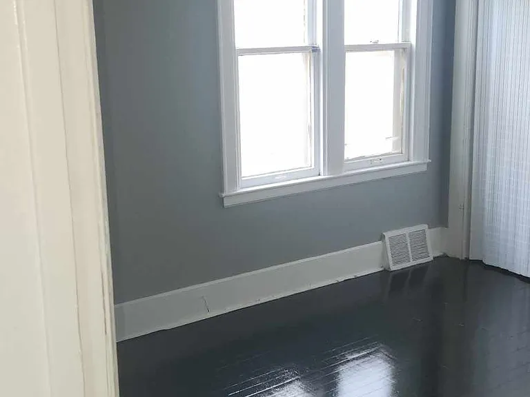 3990 Beaconsfield St #2 — Photo 11