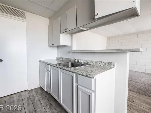 239 W Cleveland Ave APT 1, Las Vegas, NV 89102