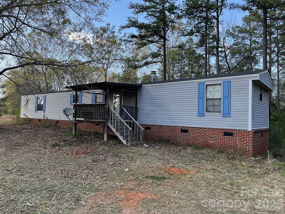 1st image of 1264 Worthys Ferry Rd