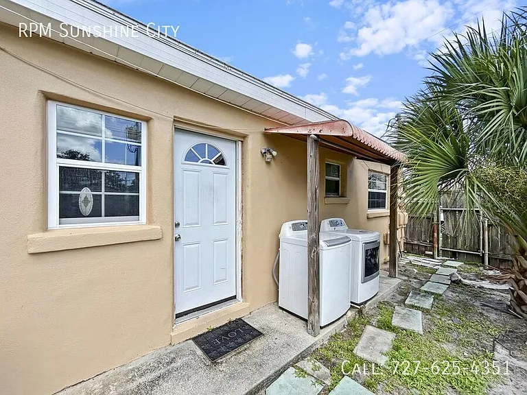 2613 E Clark St #A — Photo 18