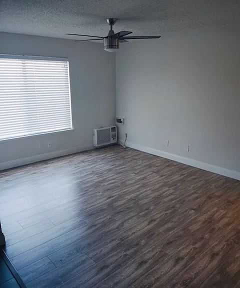 1240 Dealynn St #9 — Photo 18