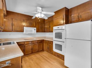 4b Cambridge Circle, Manchester, NJ 08759