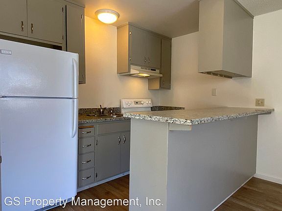3rd image of 4047 Hamilton Ave APT F07