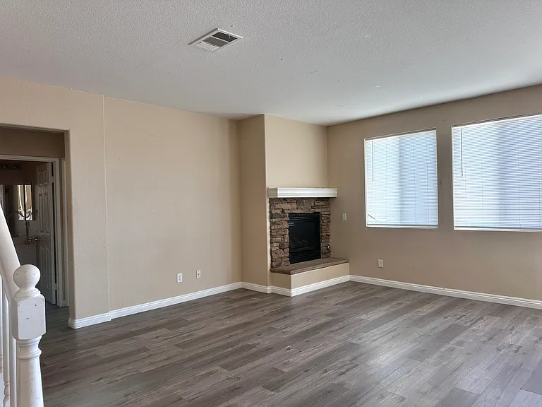 31731 Whitedove Ln — Photo 6