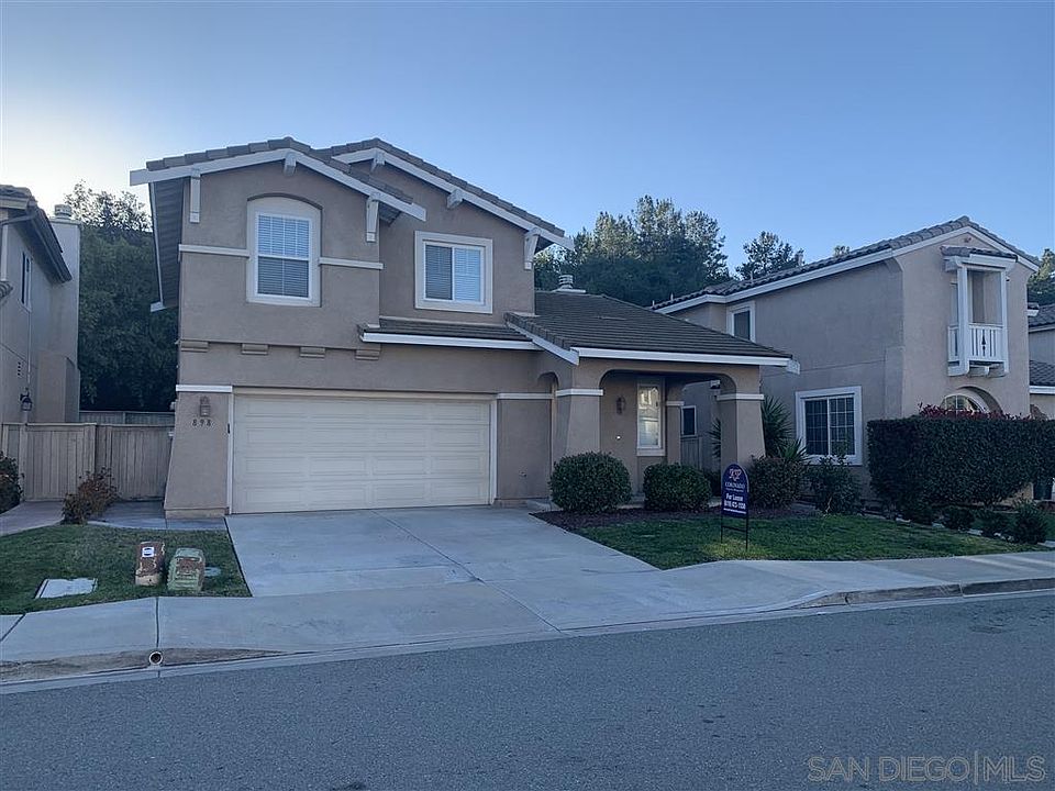 1st image of 898 Yosemite Dr