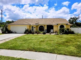 8432 Palm Lakes Ct, Sarasota, FL 34243