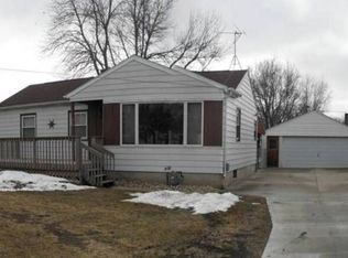 309 2nd St, Washburn, IA 50702