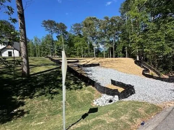 3599 Centerville Rosebud Rd, Snellville, GA 30039