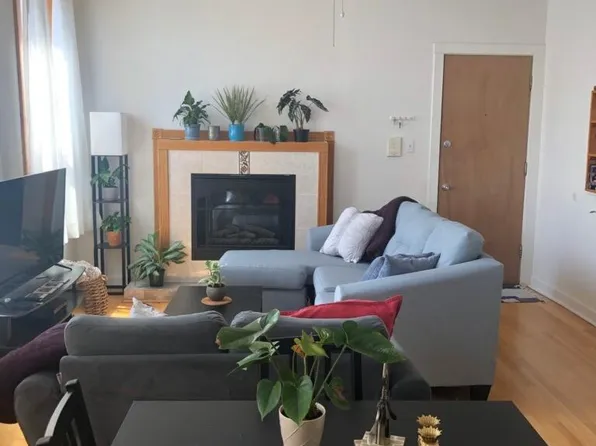 1366 W Evergreen Ave #4M, Chicago, IL 60642