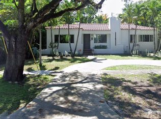 390 NW 94th St, Miami, FL 33138