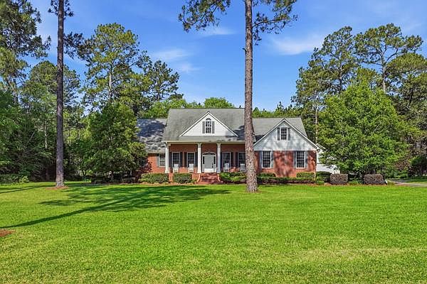 1st image of 120 Elli Dr