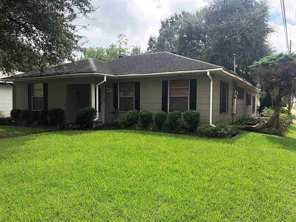 1st image of 1303 Avenue H