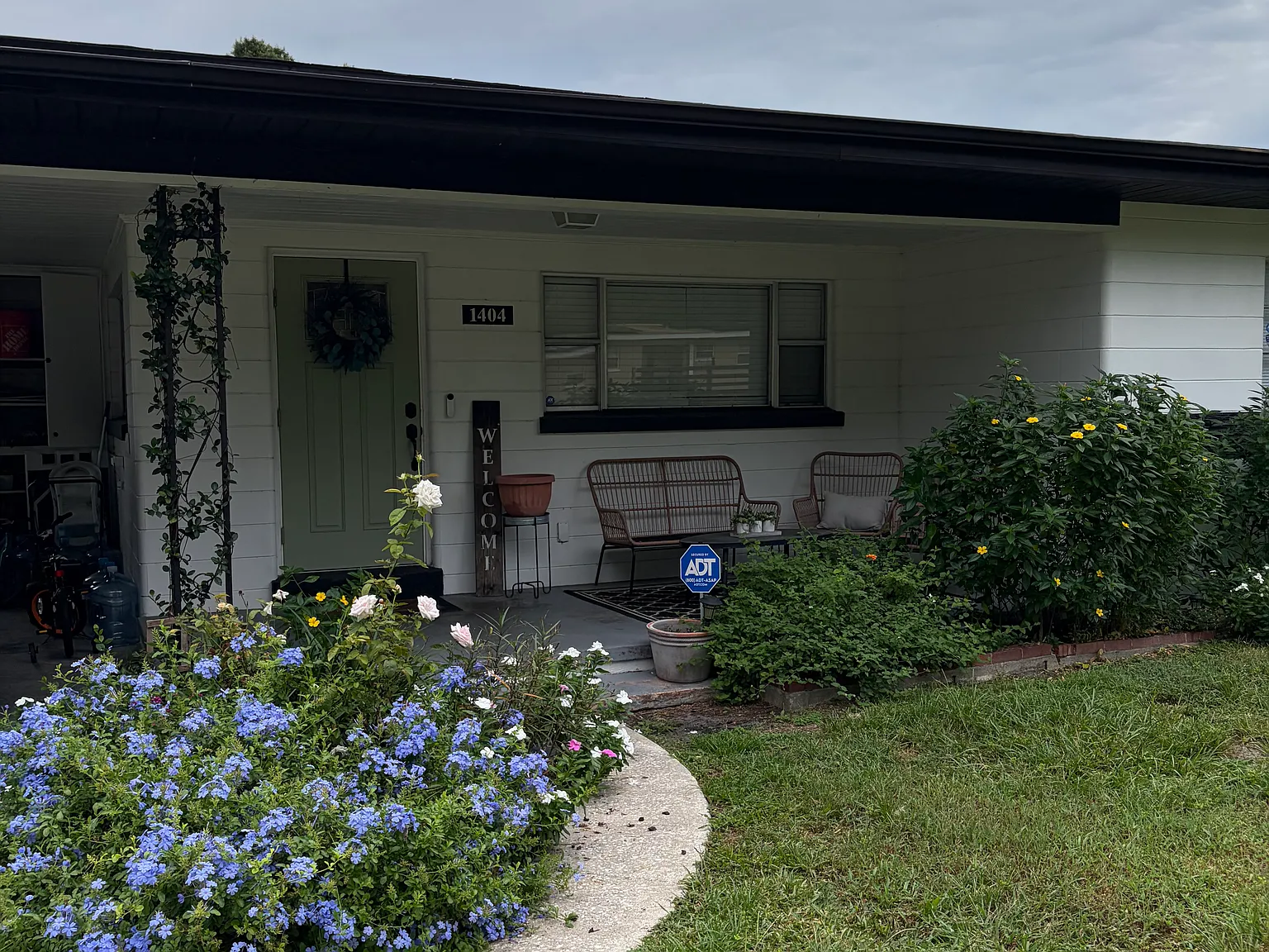 3 bed, 1781 sqft, $1,900 — Photo 3