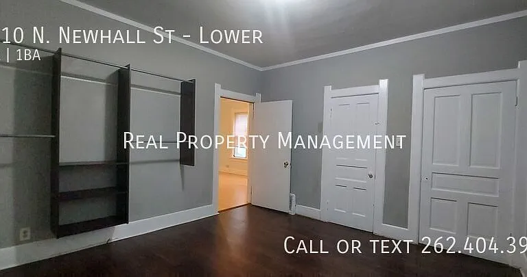 3210 N Newhall St #LOWER — Photo 10