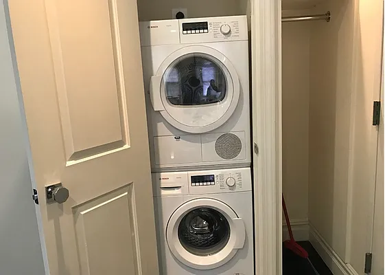 Rented by Luxury Property Group | media 7