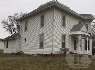 500 Pleasant St, Walnut, IA 51577