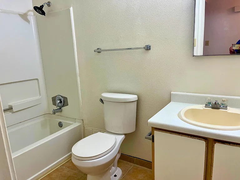 8206 Longhorn Ridge Dr — Photo 13