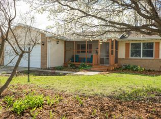 3207 Old Warson Rd, Champaign, IL 61822