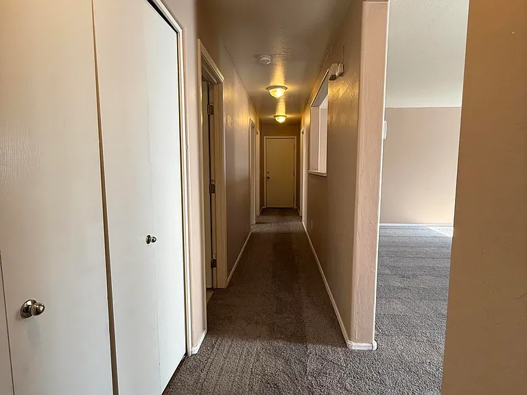 12622 W Corrine Dr — Photo 11