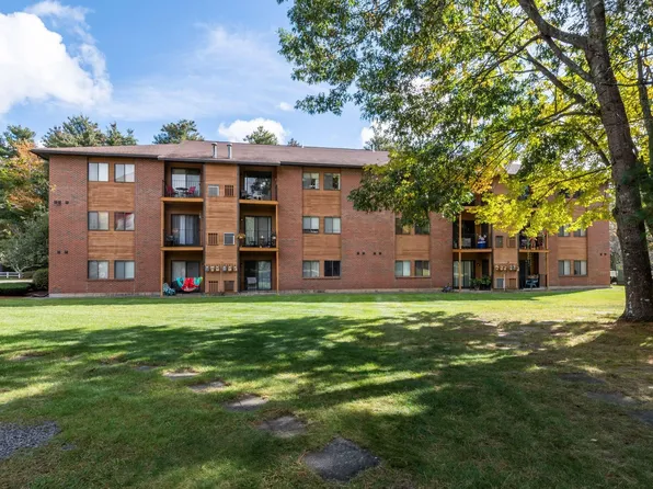 17 Blackstone Drive #36, Nashua, NH 03063