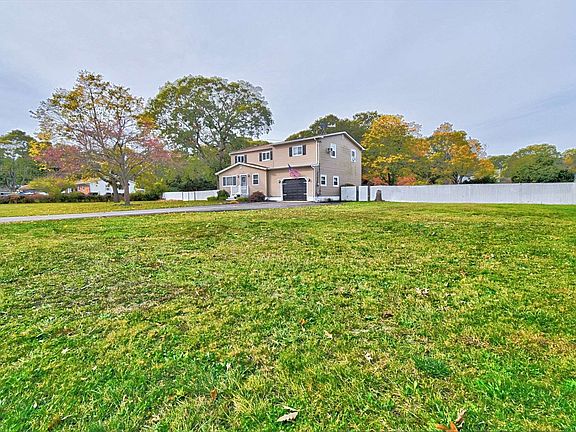 2nd image of 366 Orchid Dr