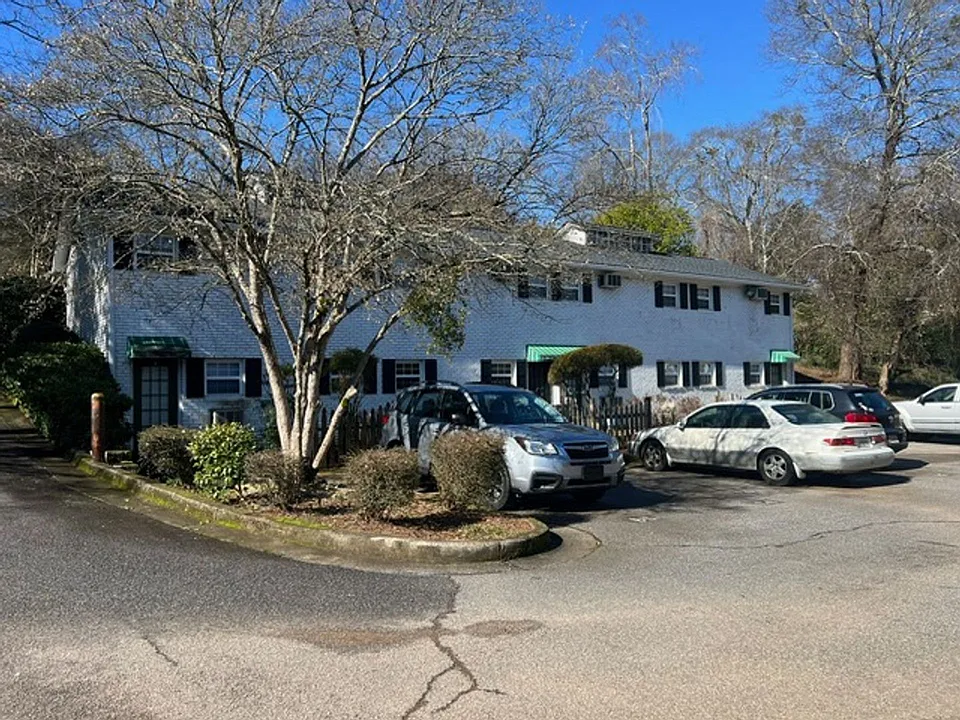 SeVille Apartments