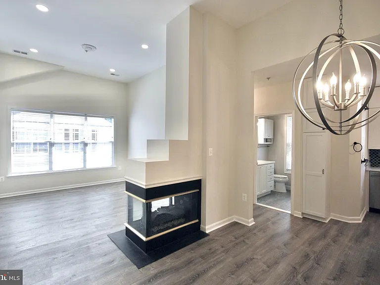 11401 Gate Hill Pl #D-67 — Photo 3